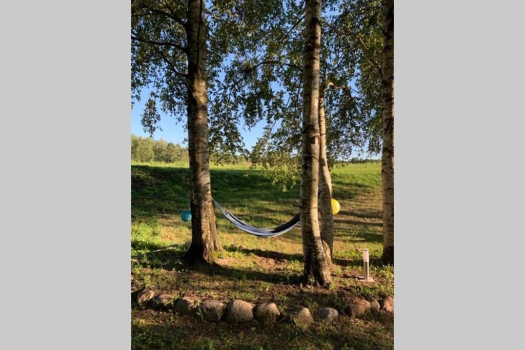 Caloroczny Domek Letniskowy Ze Stawem Villa Harsz Buitenkant foto