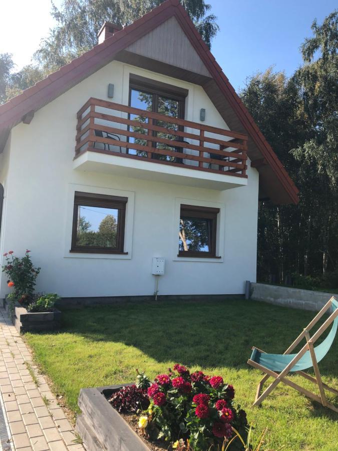 Caloroczny Domek Letniskowy Ze Stawem Villa Harsz Buitenkant foto