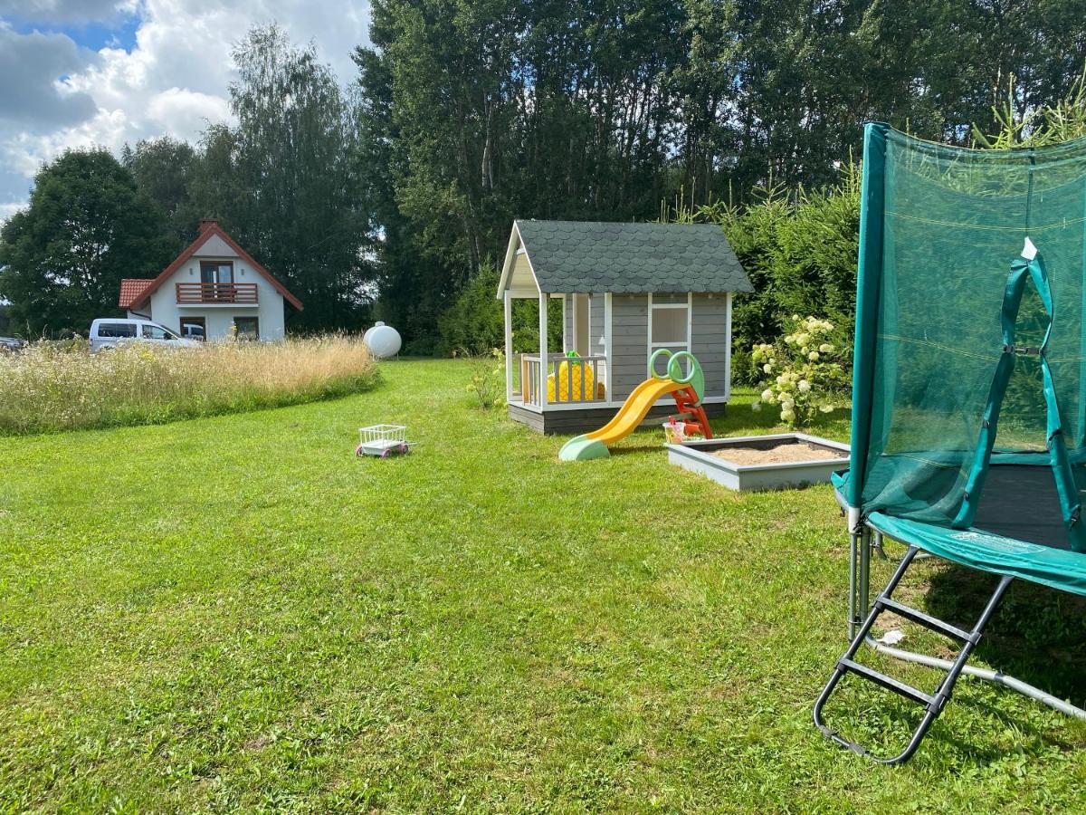 Caloroczny Domek Letniskowy Ze Stawem Villa Harsz Buitenkant foto